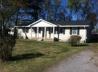 417 Lealand Ln, Lebanon, TN 37087