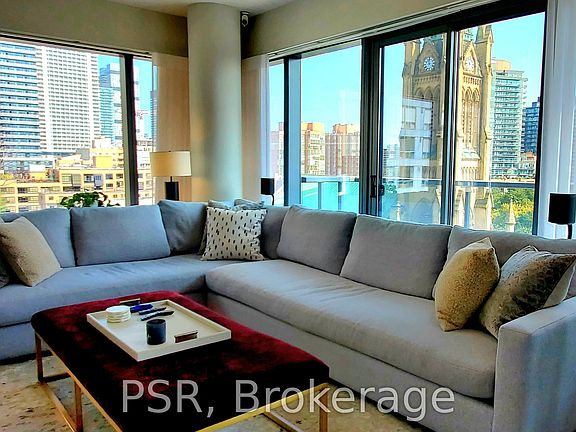 5th image of 60 Colborne St #902