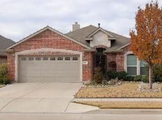 6865 Fools Gold Dr, Fort Worth, TX 76179