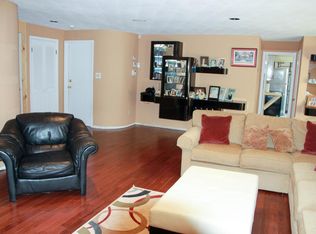 2157 Legion St, Bellmore, NY 11710