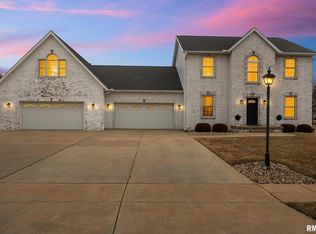 737 Pintail Ln, Washington, IL 61571