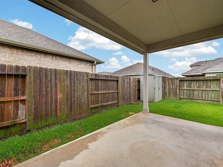13129 Leisure Cove Dr — Photo 34