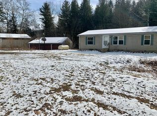 9676 Loches Rd, St Louisville, OH 43071