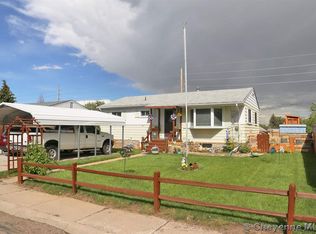 913 Cahill Dr, Cheyenne, WY 82001