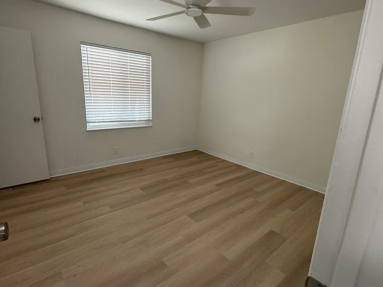 19361 Jerrilyn Ln — Photo 14
