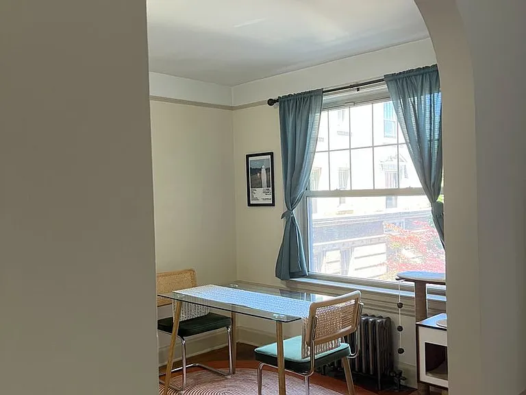 Mayflower Apartments — Photo 69