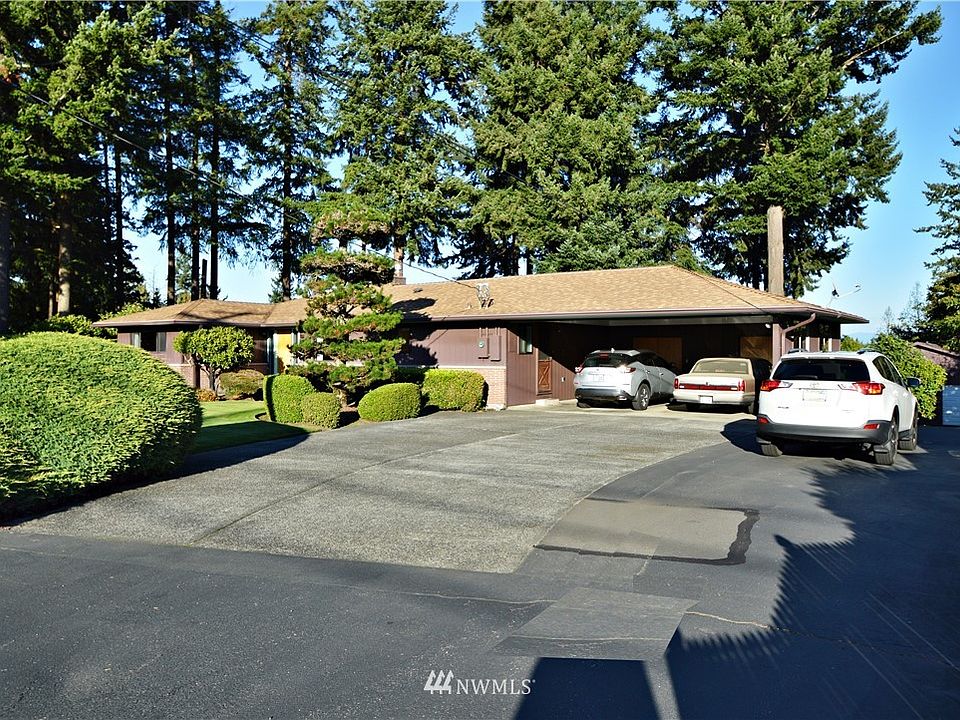 1st image of 5621 36th Ave E