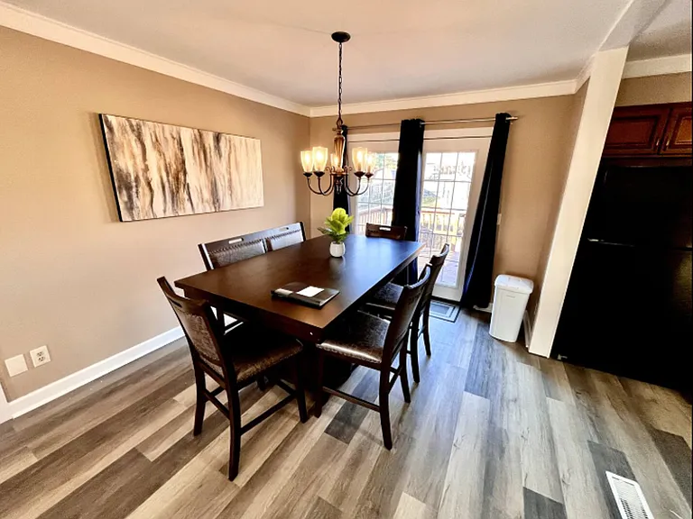 9695 Whippoorwill Ln — Photo 10
