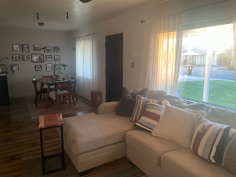1st image of 5033 60th St