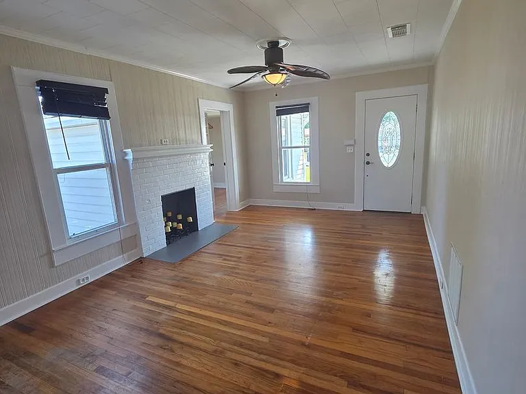 1525 Oak Ave — Photo 15