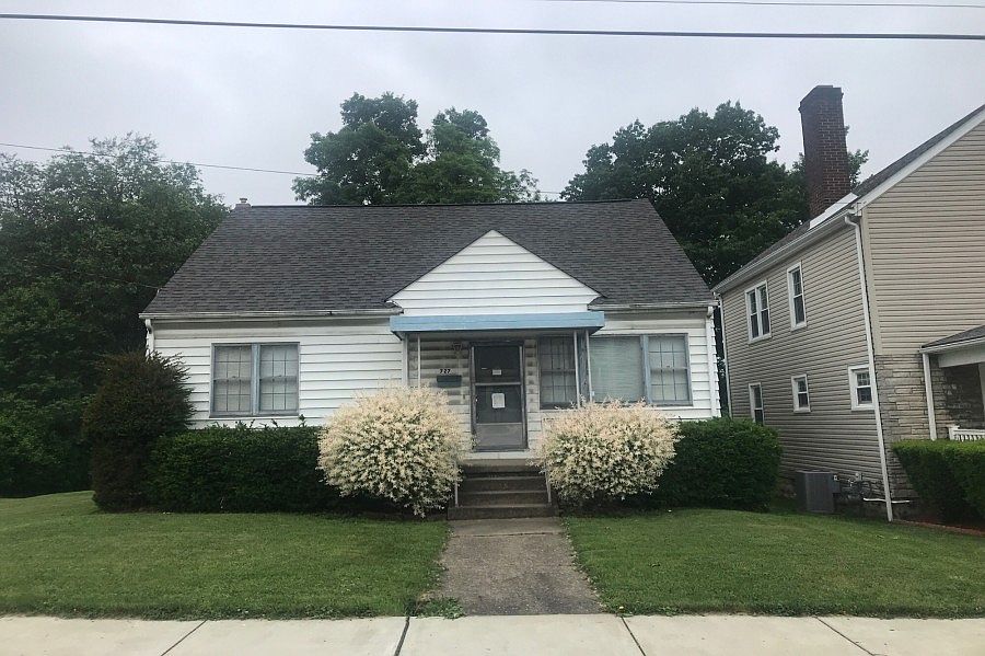 1st image of 727 Jeanette Ave