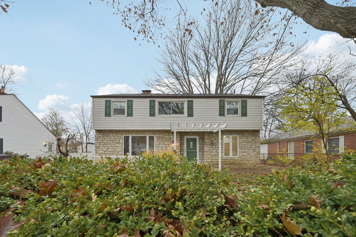 Darbyhurst Rd-S1911-001.jpg