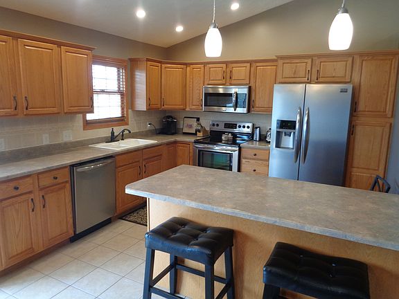 4th image of 6008 Q Ave