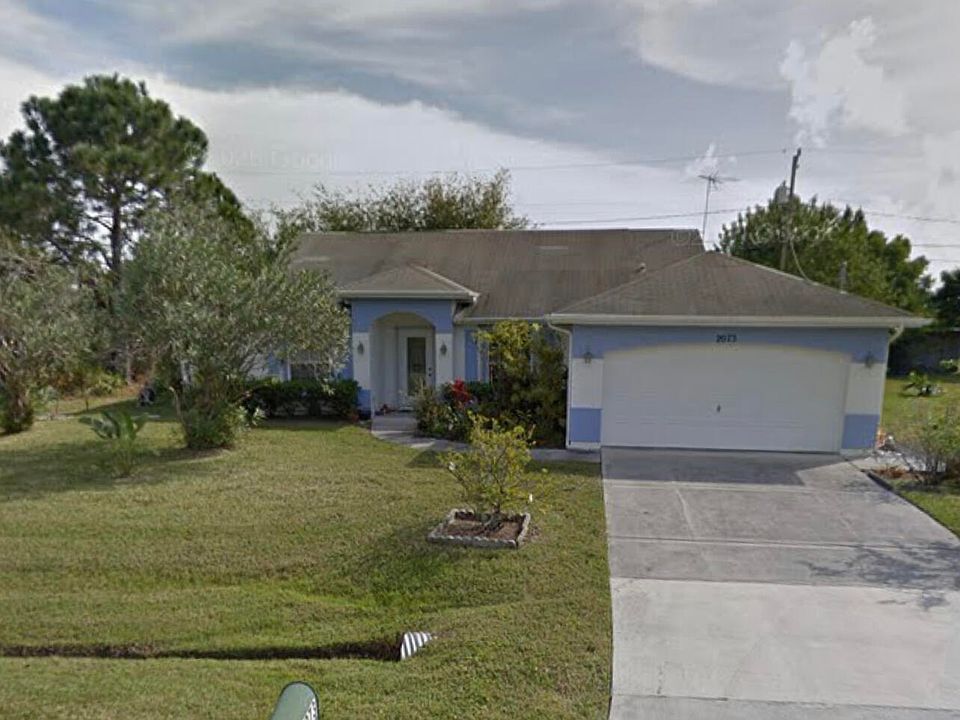2nd image of 2102 SE Blackwell Drive