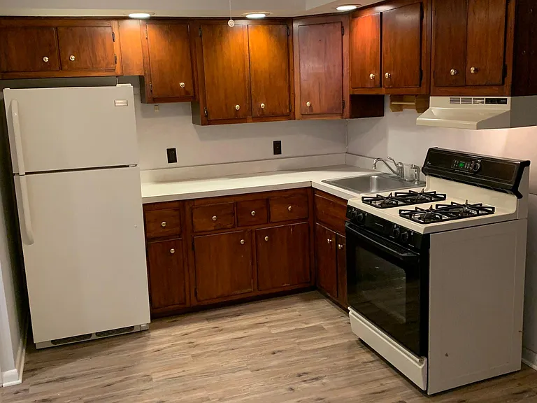 Spacious kitchen