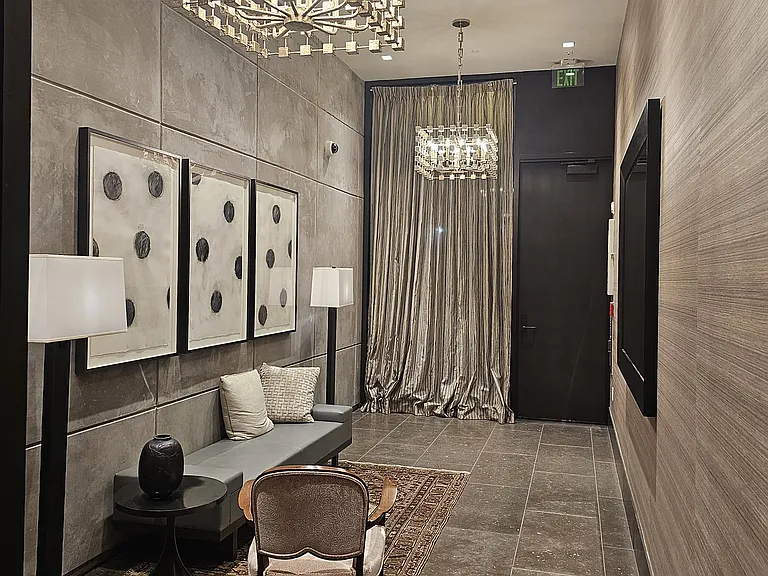 350 Jackson St #202 — Photo 2