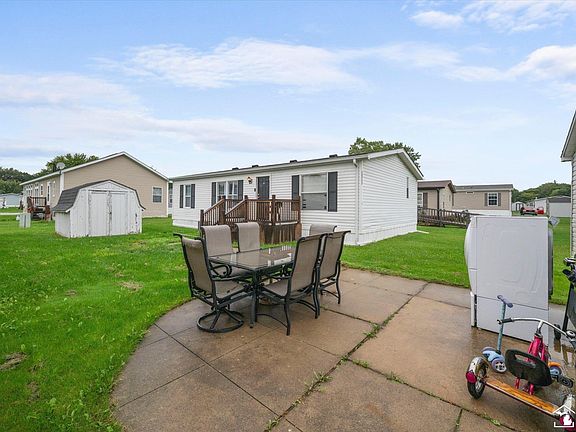 4th image of 29356 Maple Dr