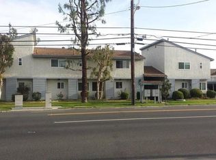 8487 Cedarview Ct, Cypress, CA 90630