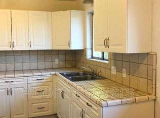 2208 25th St #4, Sacramento, CA