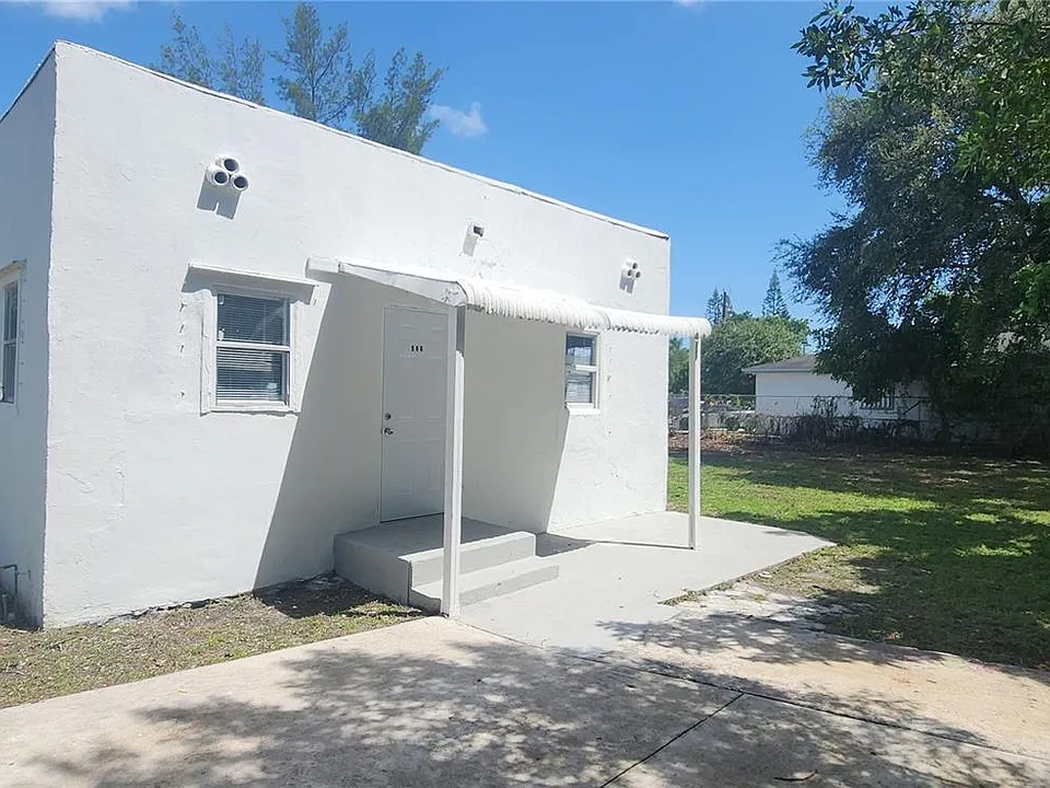 944 NW 81st St