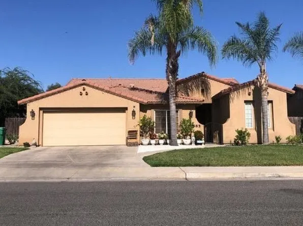 885 N Silver Maple St, Porterville, CA 93257