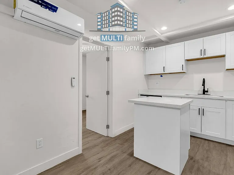 325 N 17th Dr #A — Photo 12