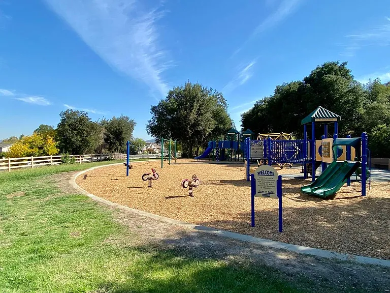 6187 Meridian Ave — Photo 21