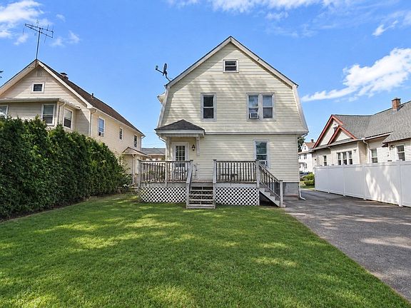3rd image of 43-45 Gold St