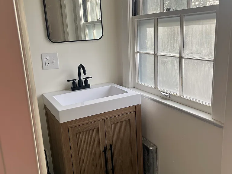 1 Jo Harry Dr — Photo 11