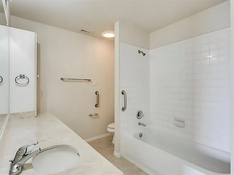 12565 Piping Rock Dr — Photo 8
