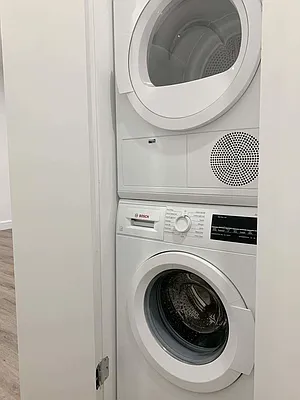 Rented by REAL New York | media 23