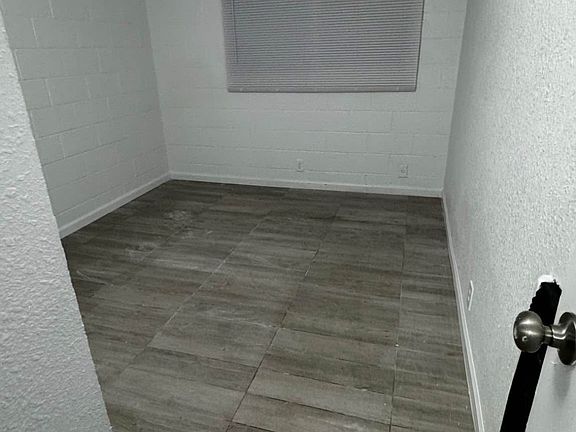2nd image of 2949 Sandy Ln #4