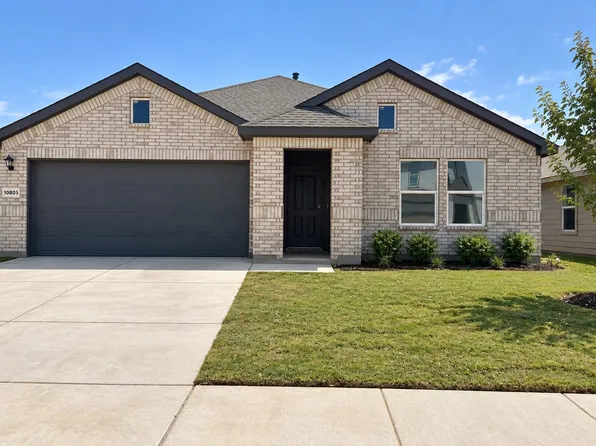 10805 Bloodstone Dr, Fort Worth, TX 76036