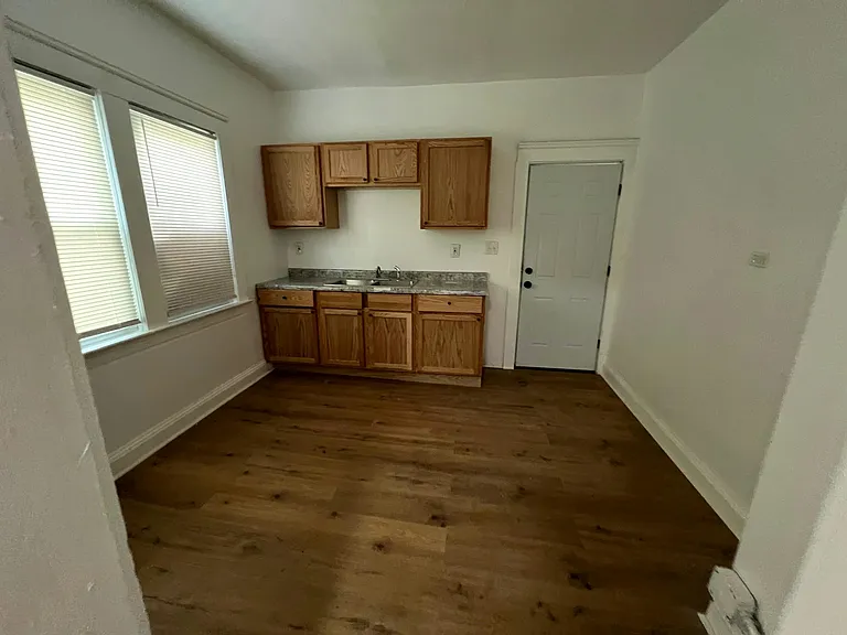 3410 E 135th St #A — Photo 2