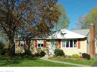 401 Savage Hill Rd, Berlin, CT 06037