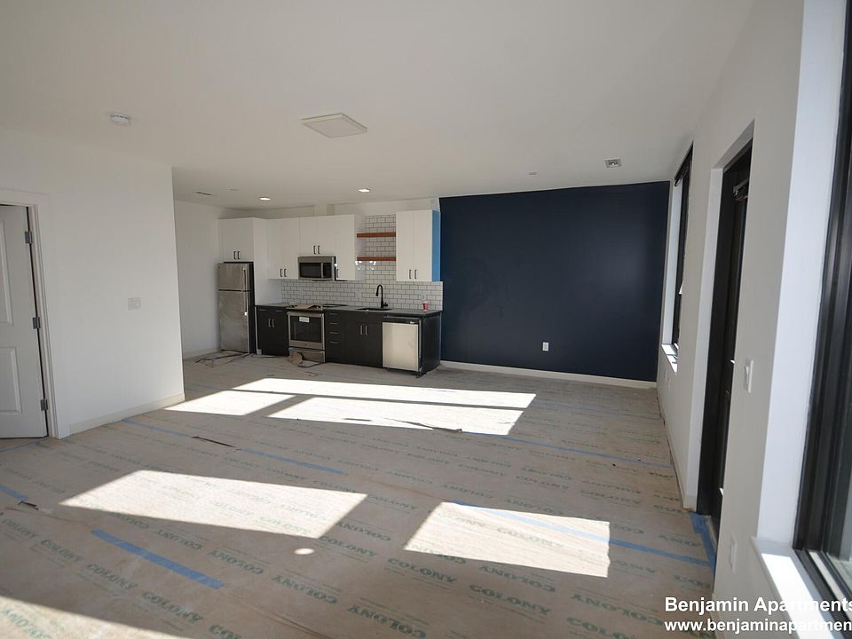 1st image of 98 Brighton Ave #10
