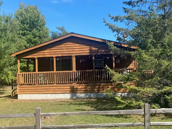 111 Northwoods Circle, Wisconsin Dells, WI 53965