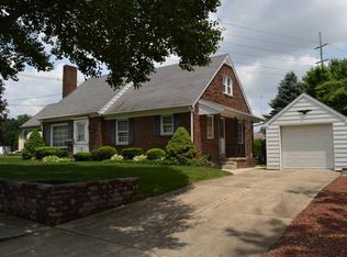 1341 E Walnut St, Hanover, PA 17331