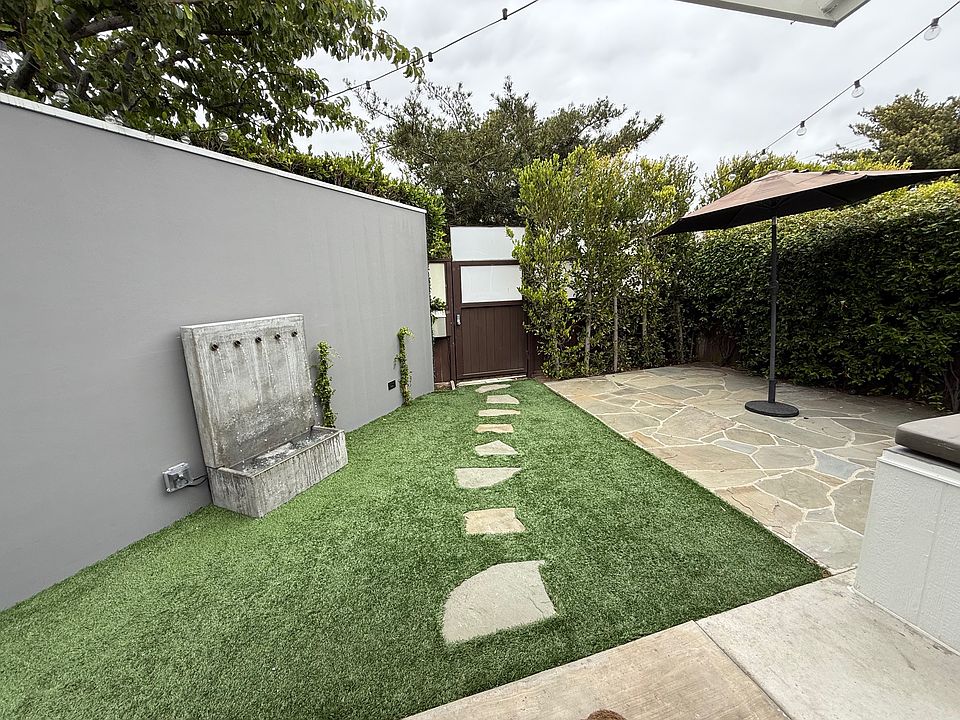 Large yard with fountain for tranquil sounds