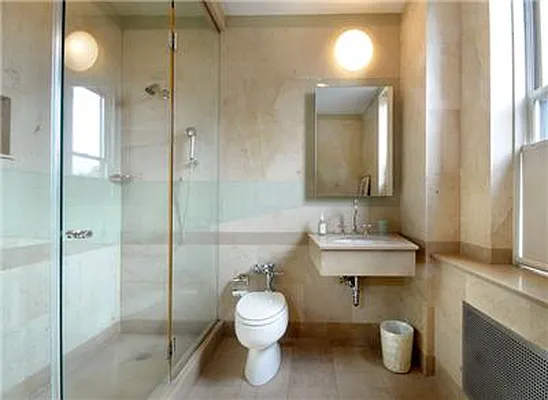 Sold by Warburg | media 23