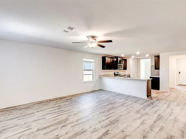 18744 Speculator Ln — Photo 11