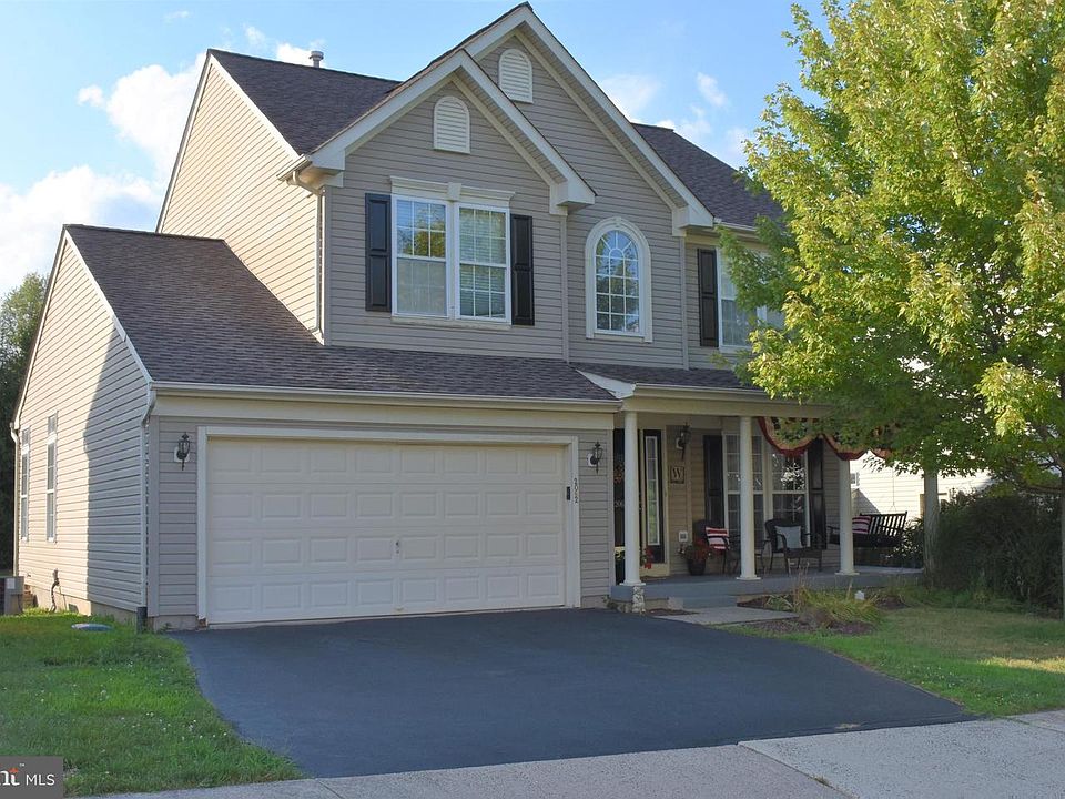 1st image of 2062 Huber Dr