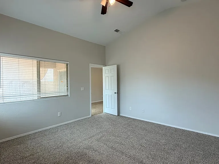12941 W Bloomfield Rd — Photo 15