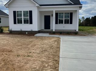 3821 Valleyfield Ln N, Elm City, NC 27822