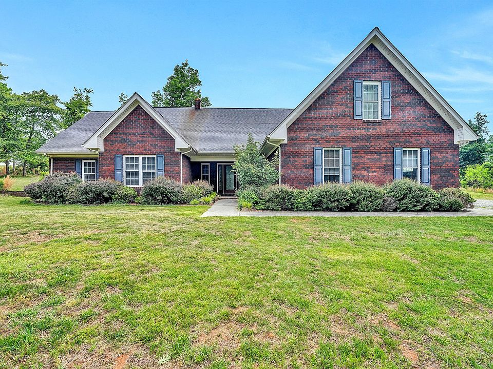 1st image of 1530 Indian Springs Ln