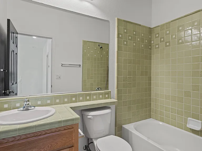 361 Gabiano Ct — Photo 19
