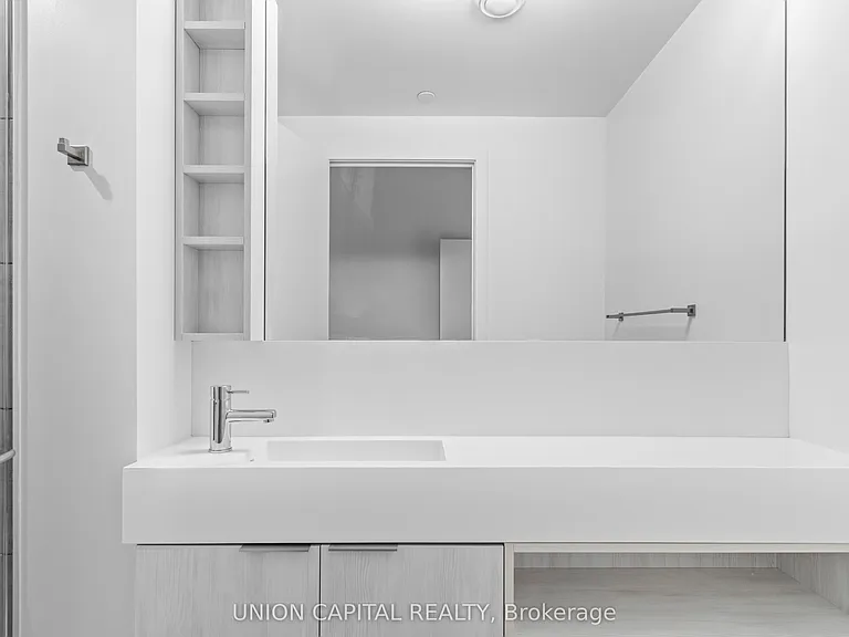 8 Wellesley St W #1007 — Photo 18