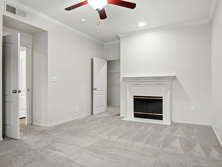 La Ventura Apartments, Plano, Texas