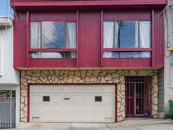3rd image of 1148 Jamestown Ave