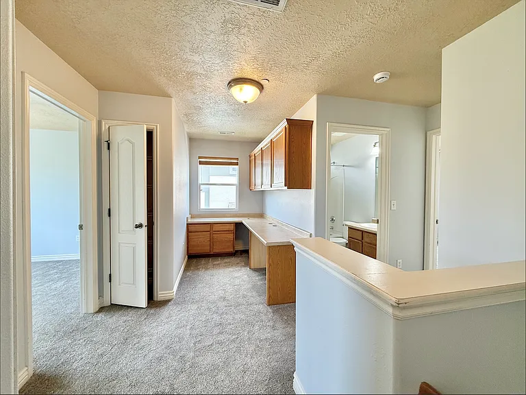 1688 W 3180th St N #G1 — Photo 15